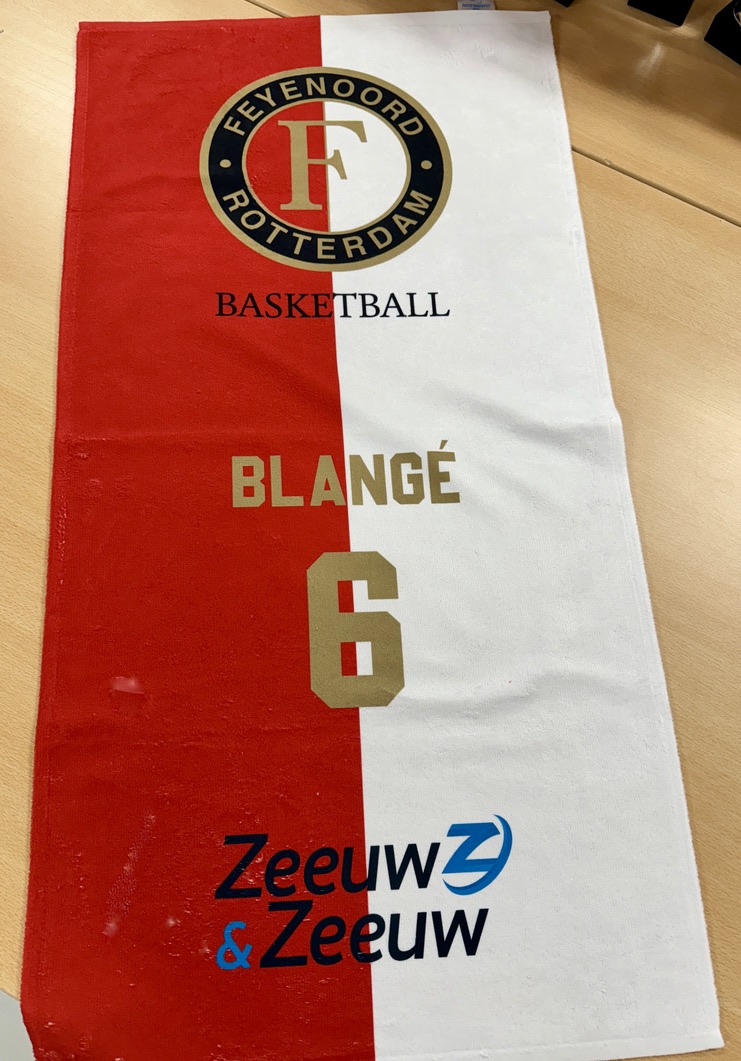 Voorbeeld Feijenoord Basketbal badlaken Een voorbeeld van een bedrukt badlaken